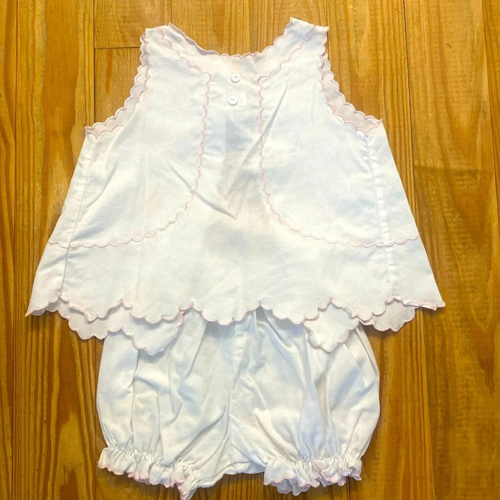 White Scalloped Two-Piece Kids Matching Set with Pink Trim